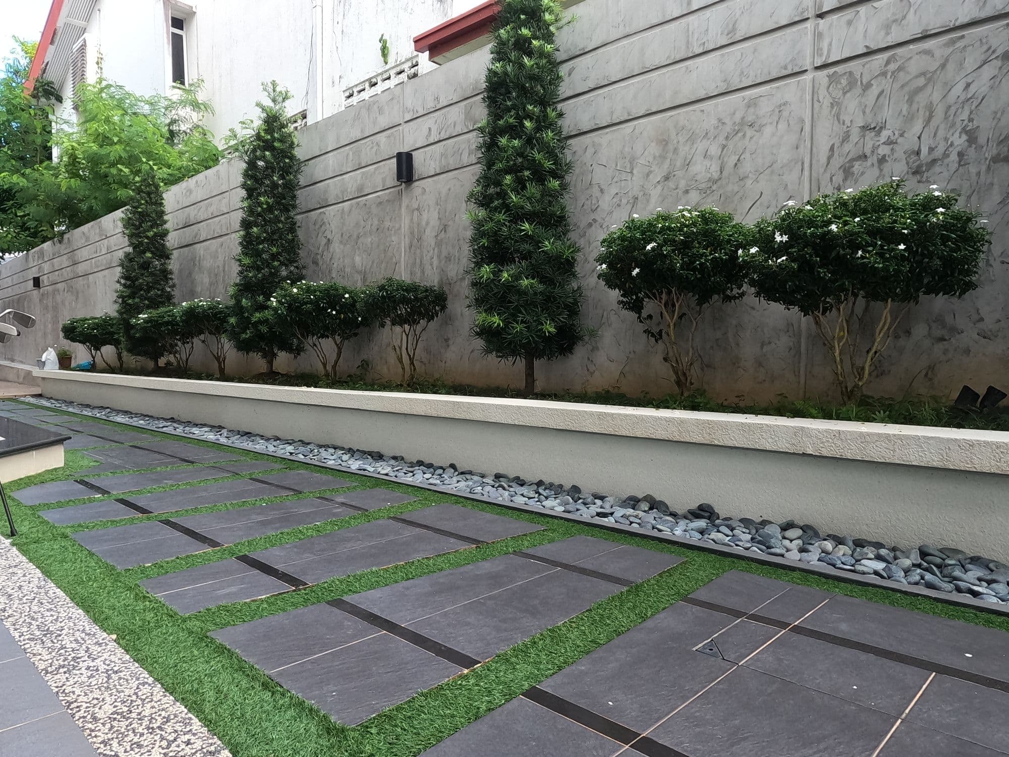 Taman Emas Bungalow — photo 3